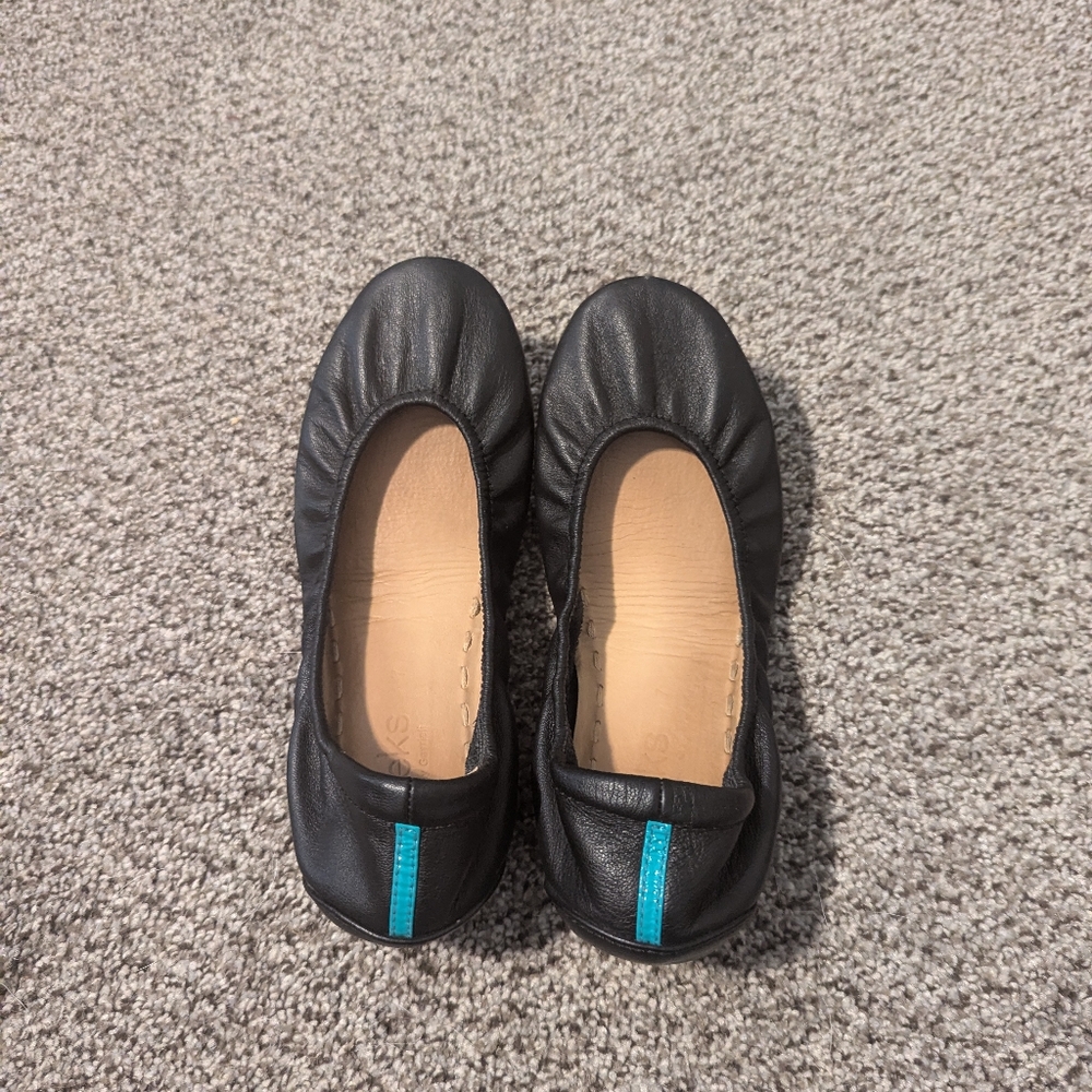 Tieks Black Genuine Leather Flats with drawstring pouch